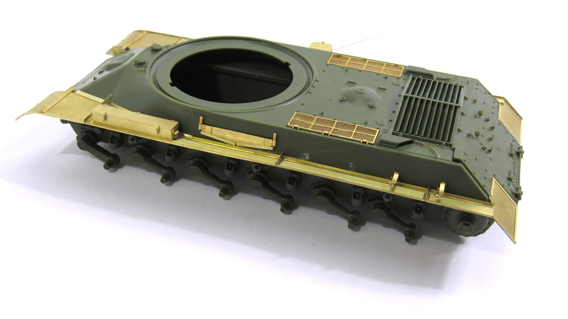 bf3fd4fd5ff41b365e1a25644743444936555bd8