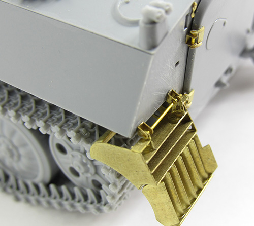 5bb5f983e4eab10a0c891bfbead6a3172e46de02