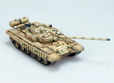 Modelcollect-UA72044-2